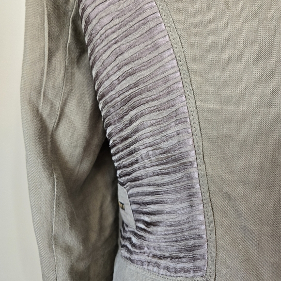 Teenflo Linen Taupe Waist Length Jacket. Size 10 - Picture 7 of 12